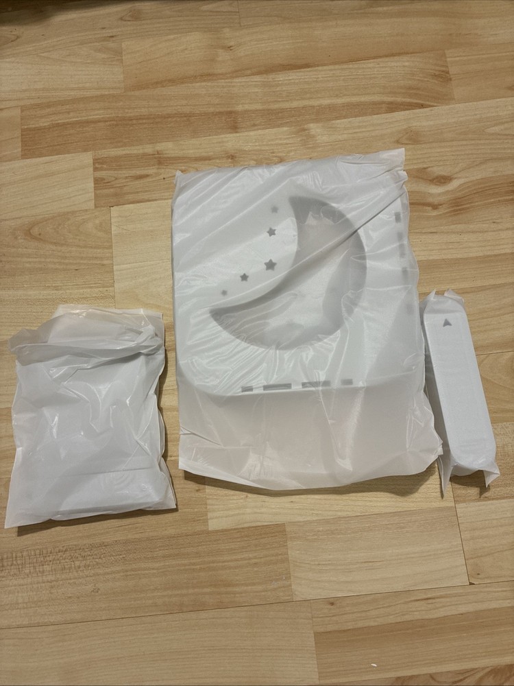 Light Gray Lock Sheet Holders Easy To Install No Damage To Sheets