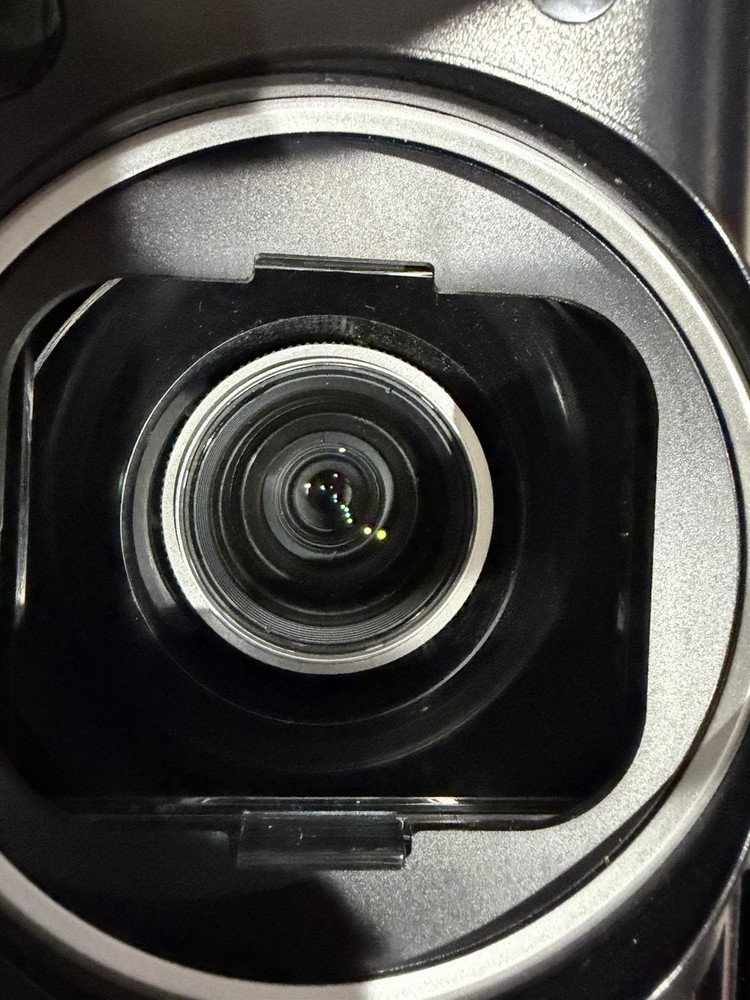 BenQ MP723 DLP Projector Bundle, With Case & Accessories