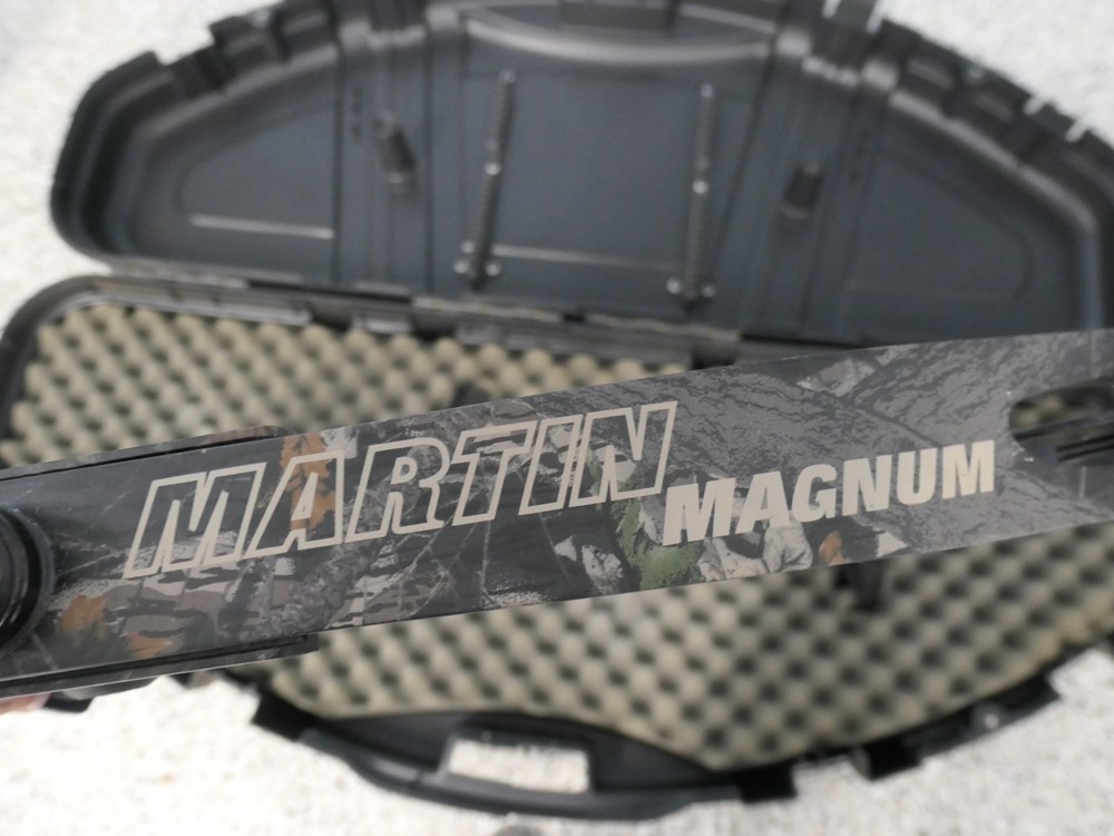 Martin Magnum Tracer Compound Bow With Case