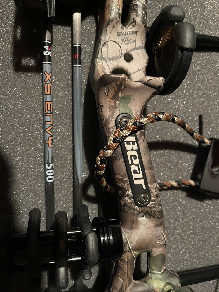 bow and arrow set hunting