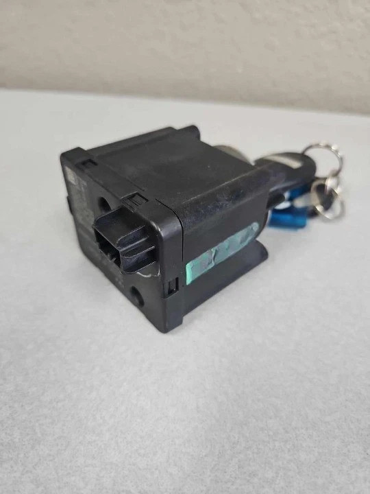 2013–2018 Dodge Ram 1500 Ignition Lock Switch With Key OEM