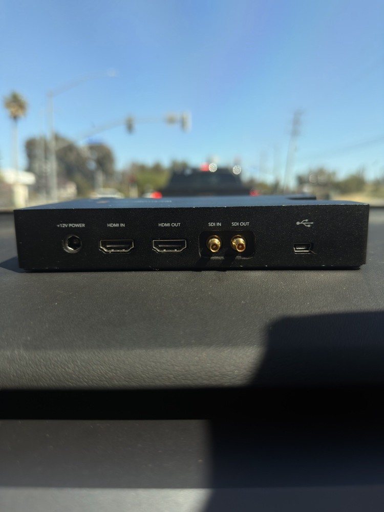 Blackmagic Design HyperDeck Shuttle 2 SSD Video Recorder + Original Power Supply