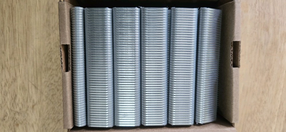 BOX 2500pcs 11/16" C-Ring Fasteners Staples SR8GPL