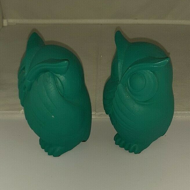 2 Wise Owls Ornament See & Speak No Evil