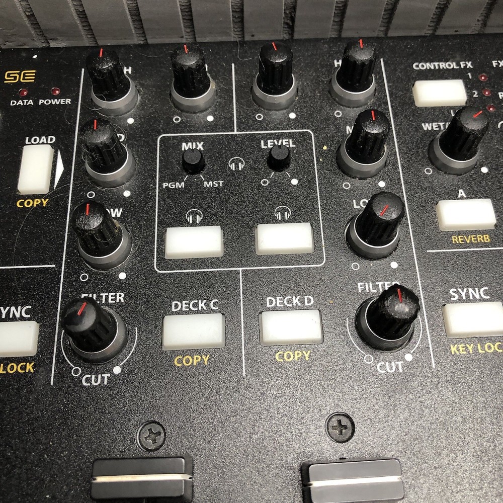 DJ Tech Tools VCI-100 SE DJ Decks USB MIDI Controller + Insulated Hard Case