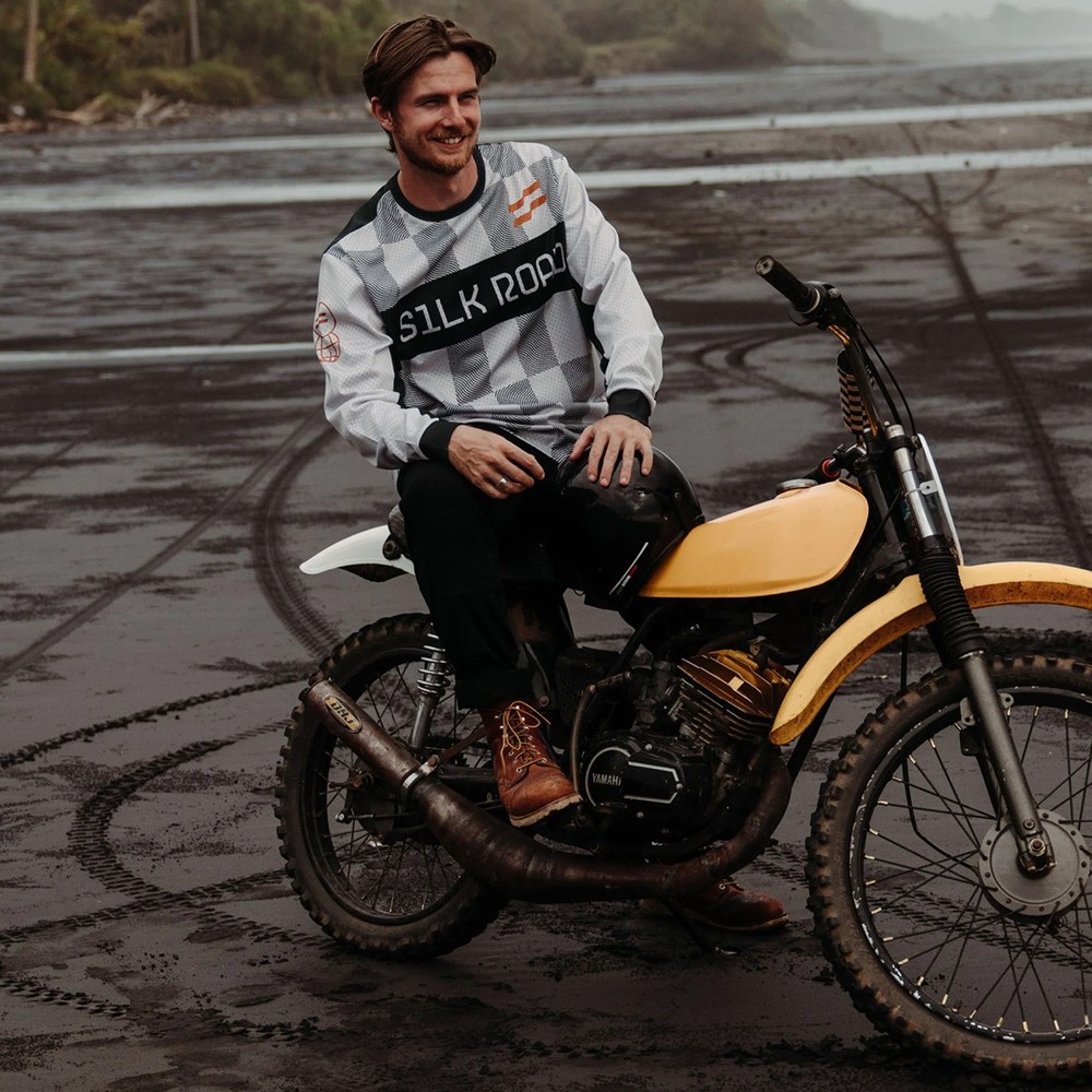 Silk Road Riding Jersey - Black