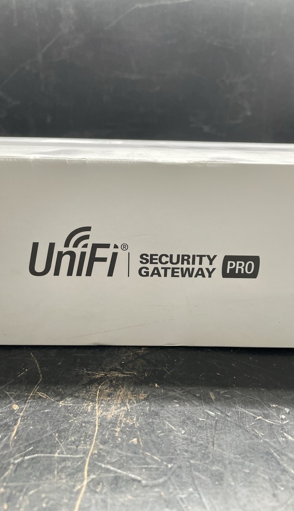 UniFi Security Gateway Pro USG-PRO-4 Enterprise Router Firewall Network Device