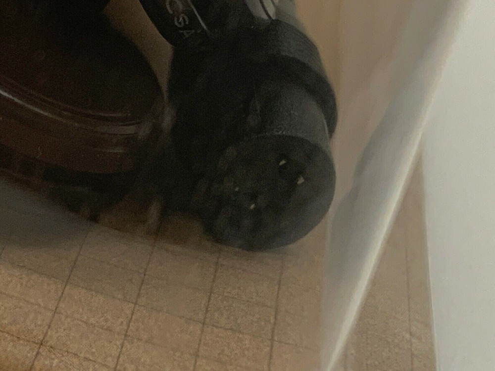 Adaptaplug Universal 12VDC 5A Car Power Adapter Charger