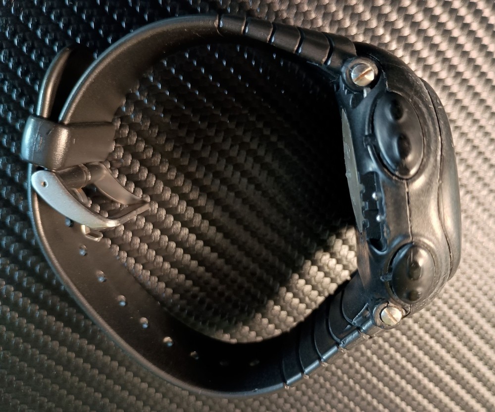 SUUNTO MOSQUITO DIVE COMPUTER WATCH- USED.