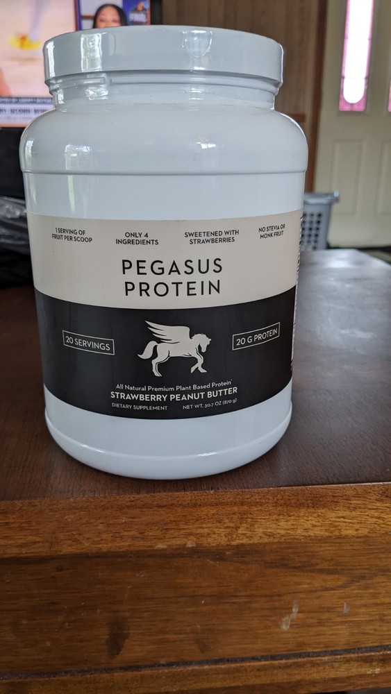 Pegasus protein Tub 30.7 Oz.