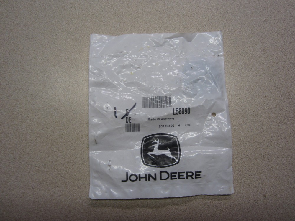 John Deere L58890 Washer