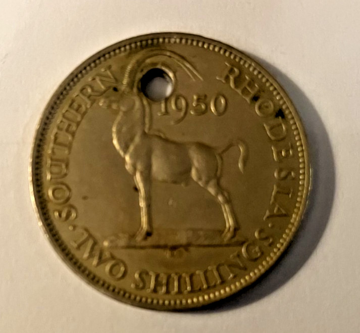 6 ASSORTED COLLECTIBLE COINS AS SEEN (56)
