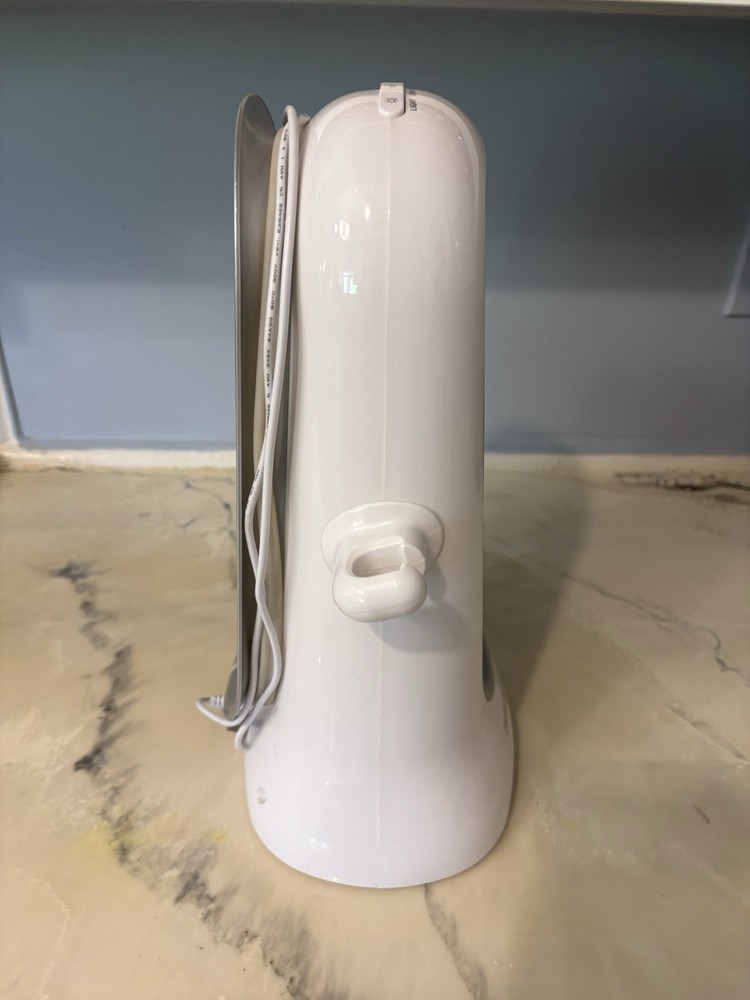 Abeluna Aqua Peeling Machine missing one piece