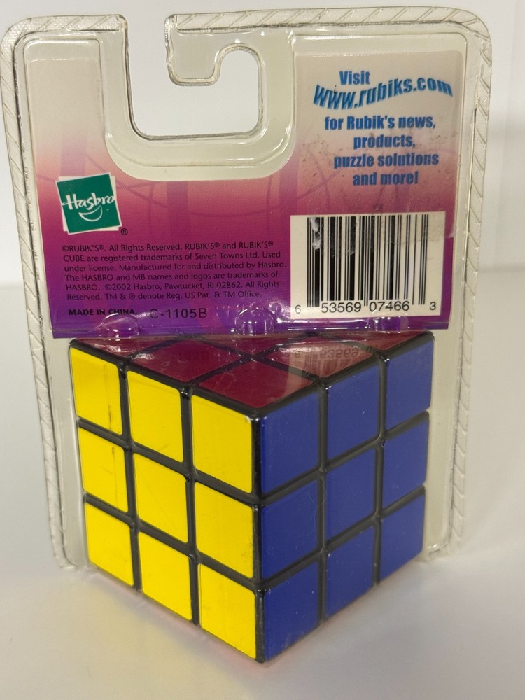 MILTON BRADLEY 2002 RUBIC'S CUBE C2202A NEW/SEALED