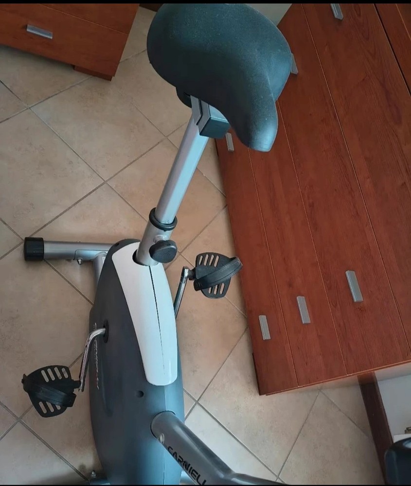spinning bikes