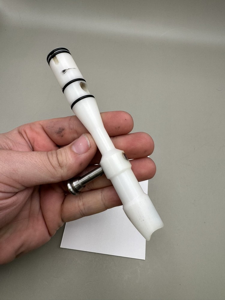 Bob Long 2k5 Intimidator Bolt White