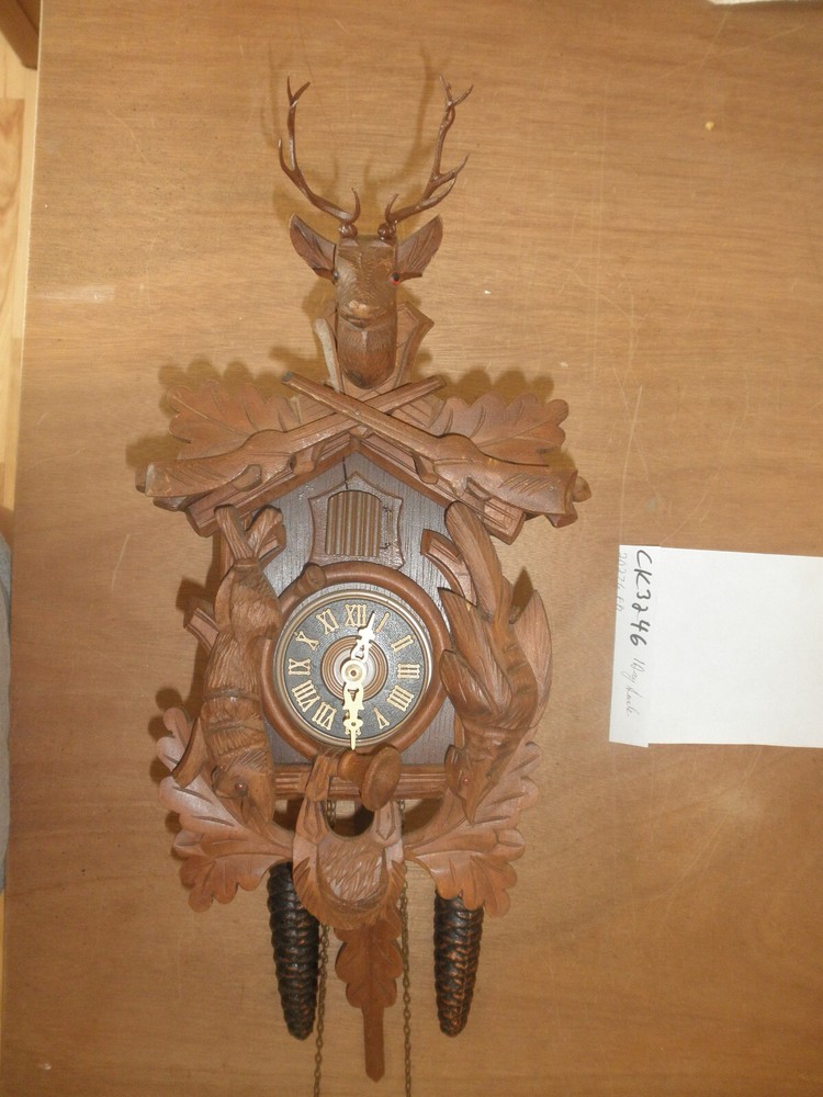 Cuckoo Clock German made  Black Forest working Hunter 1 Day CK3246