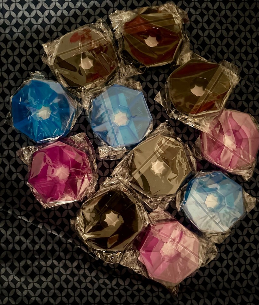 7 DAY PILL CASE - NEW - 3 PIECES