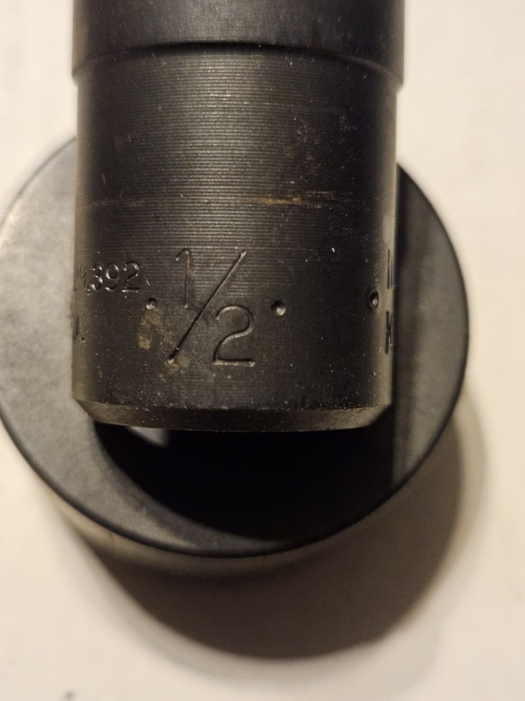Ideal 1/2" knock out conduit punch