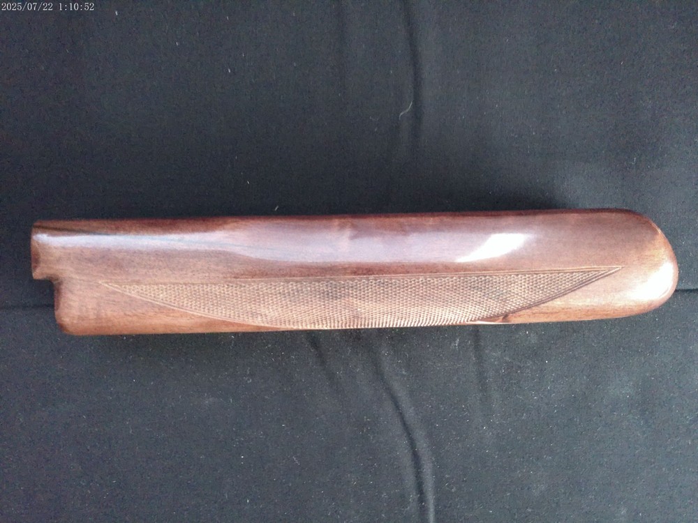 Miroku 3800 shotgun forend
