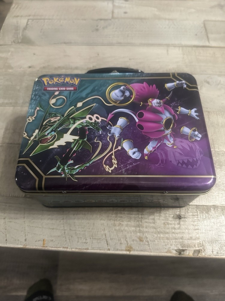Pokemon TCG : Collector's Lunchbox Tin
