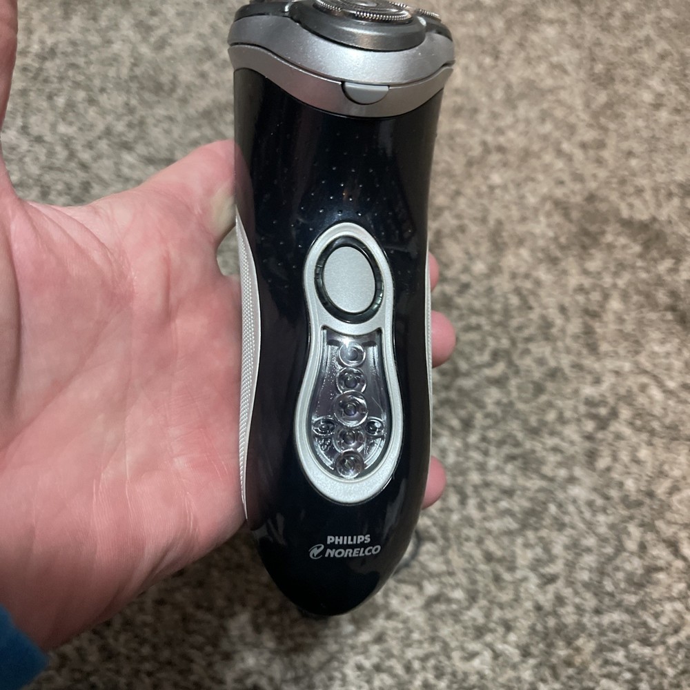 Philips Norelco 8171XL Shaver Trimmer.