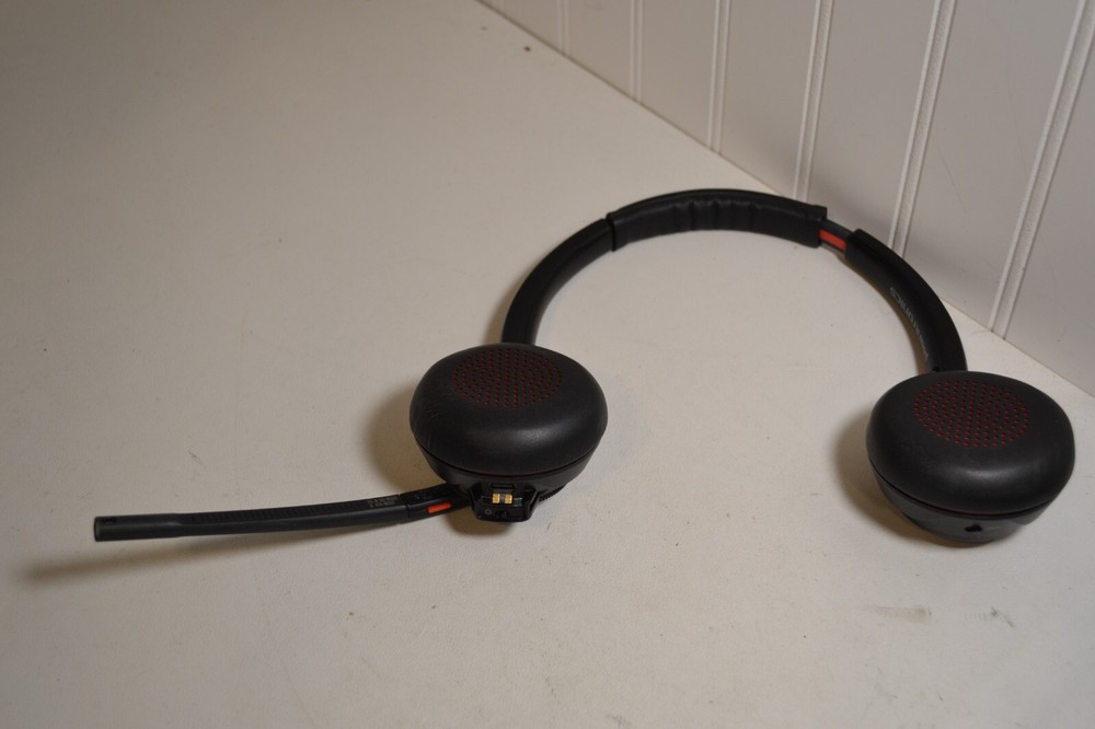 GENUINE Plantronics Wireless Bluetooth Headset W8220T