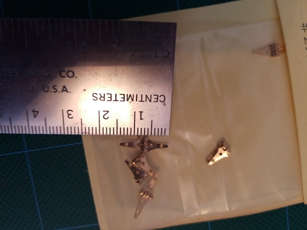 Alloy Forms Operating Brass Hinges #2999(12)