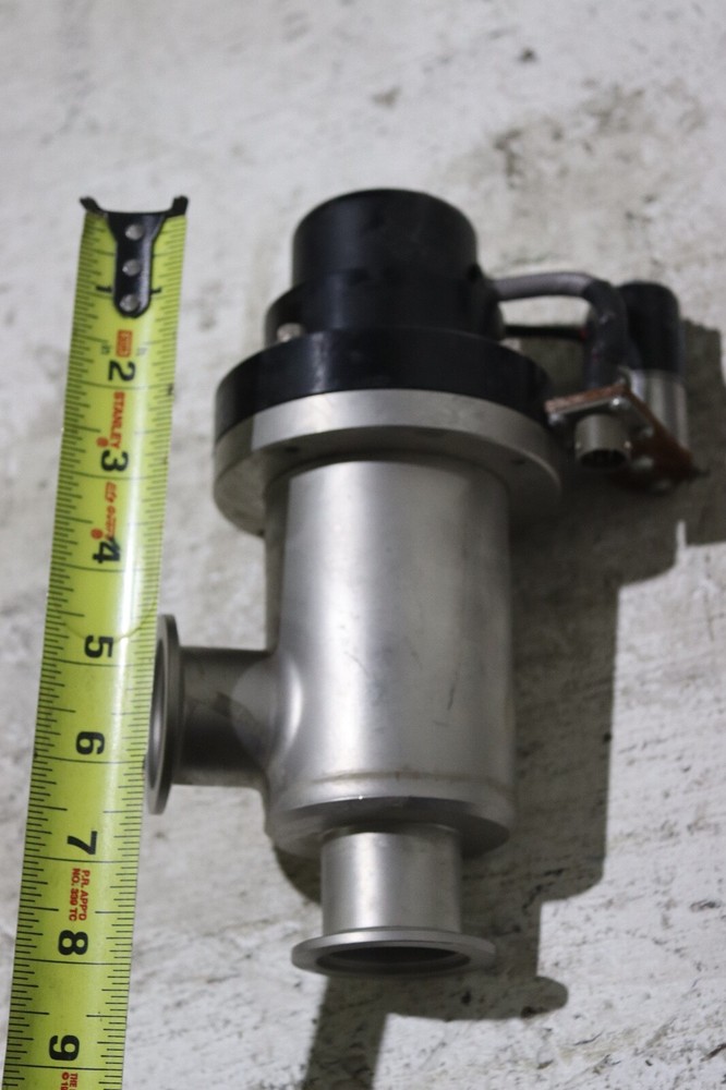 HPS MKS VACUUM ISOLATION ANGLE VALVE
