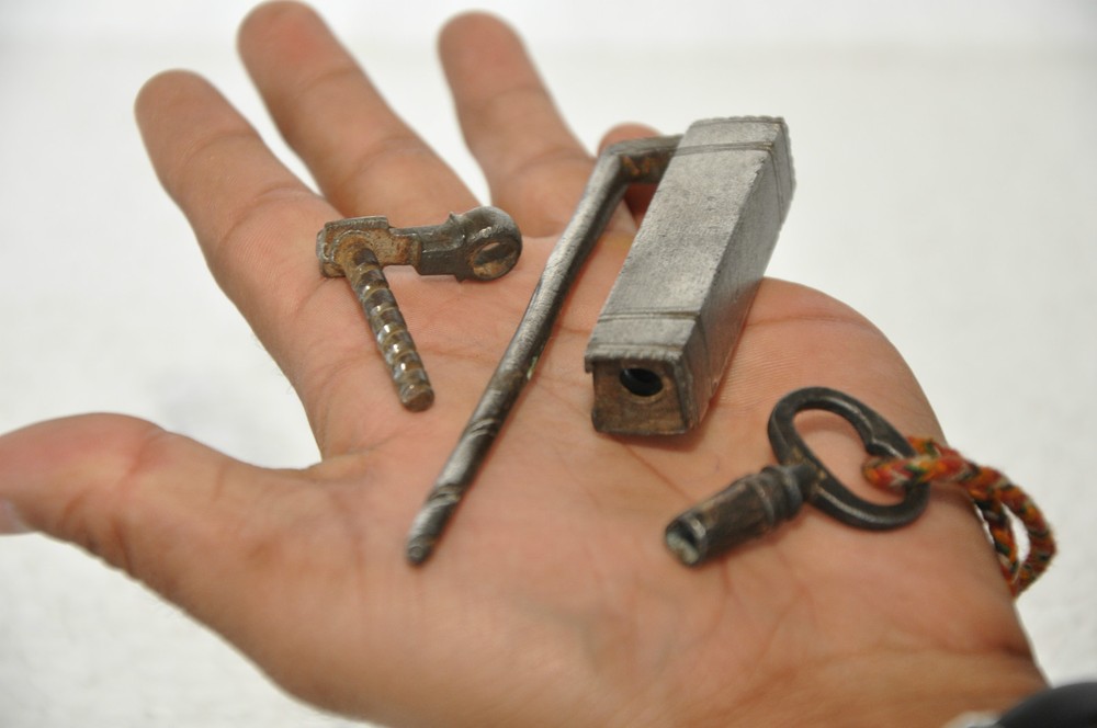 Vintage Iron Handcrafted Rectangular Screw System Padlock