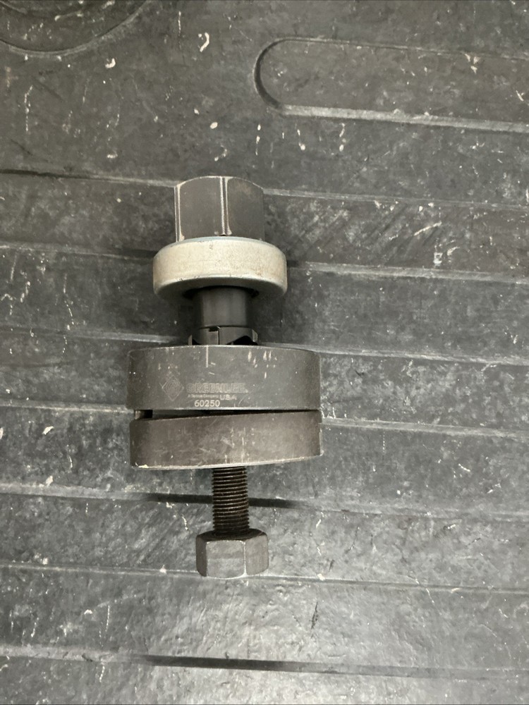 Greenlee 60250. (22.5 mm)