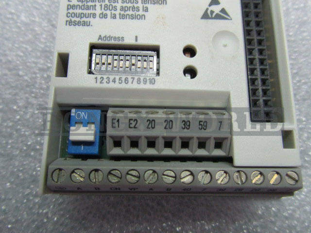 ONE NEW LENZE E82ZAFPC201 NEW module