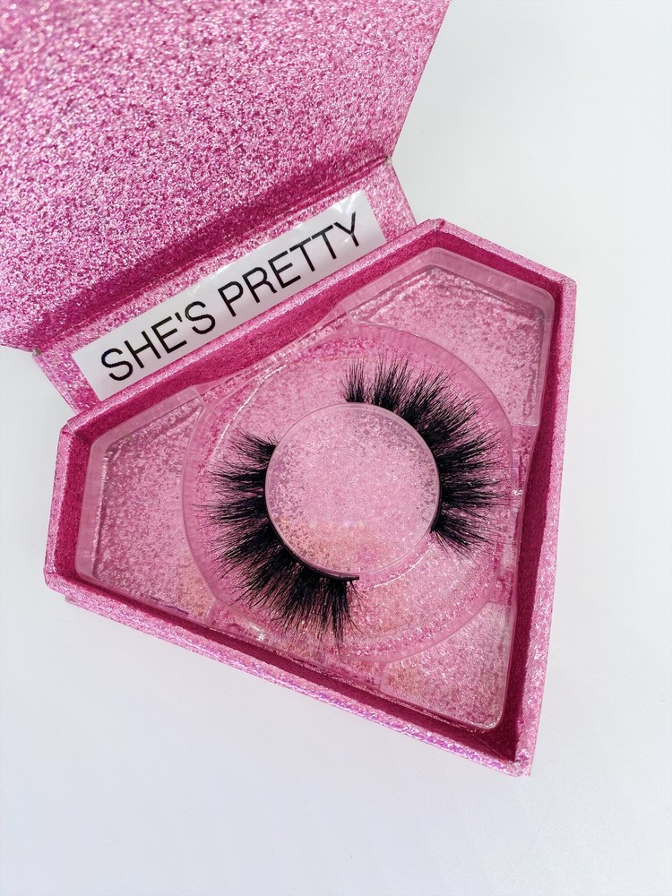 Lash Shark SHE’S PRETTY Lash Strips