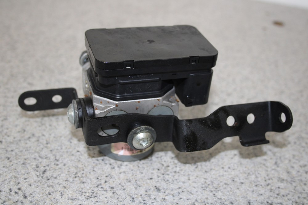 19 KAWASAKI Z400 ER400 ABS OEM ABS PUMP UNIT MODULE