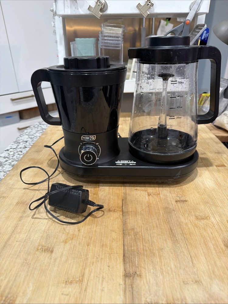 Dash Rapid Cold Brew System Coffee Maker 5 Minute Brew 50 oz DCBCM550BK *