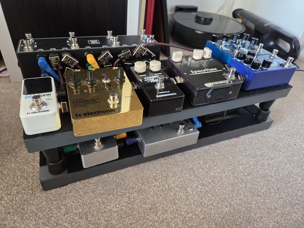 Custom "Sandwich" 2-Tier Prototype Pedalboard