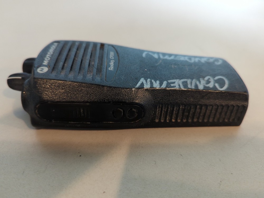 Motorola Radius CP200 AAH50KDC9AA1AN