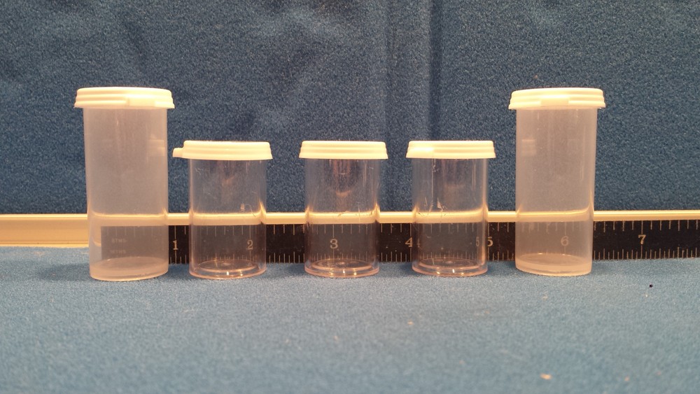 Clear plastic vials, 10 pcs.