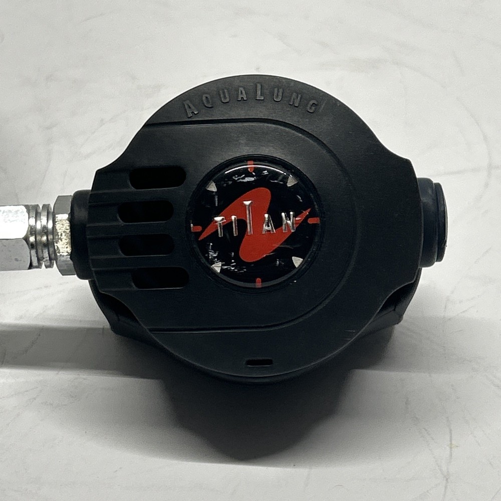 Aqualung Titan Second Stage Regulator. Tested. Scuba Diving.