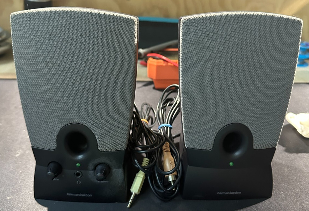 Harman Kardon Multimedia Speaker System Dp/n 06941V - Untested