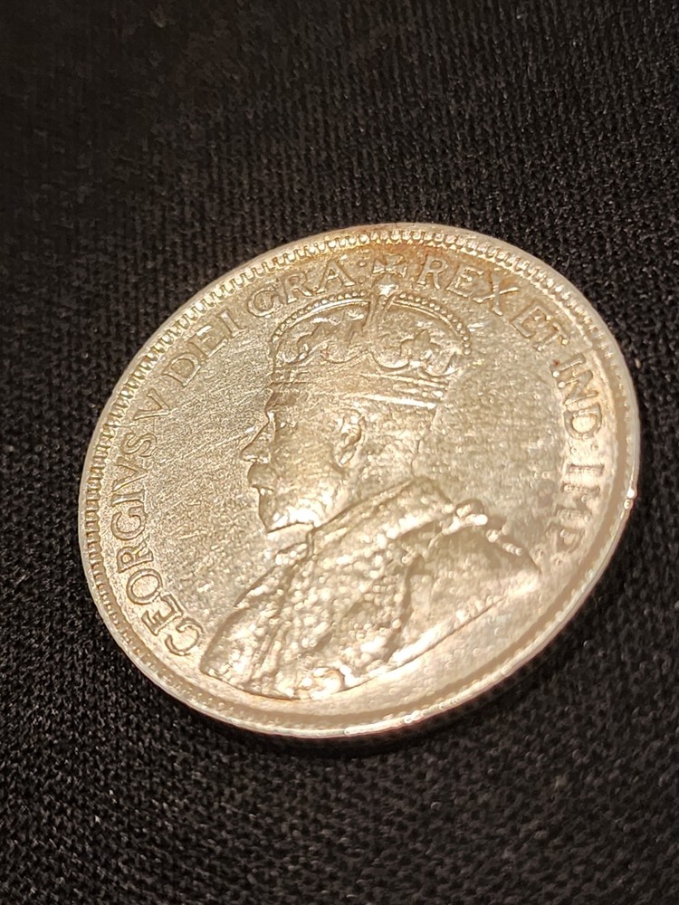 1917 Canada 25 Cents Silver Coin