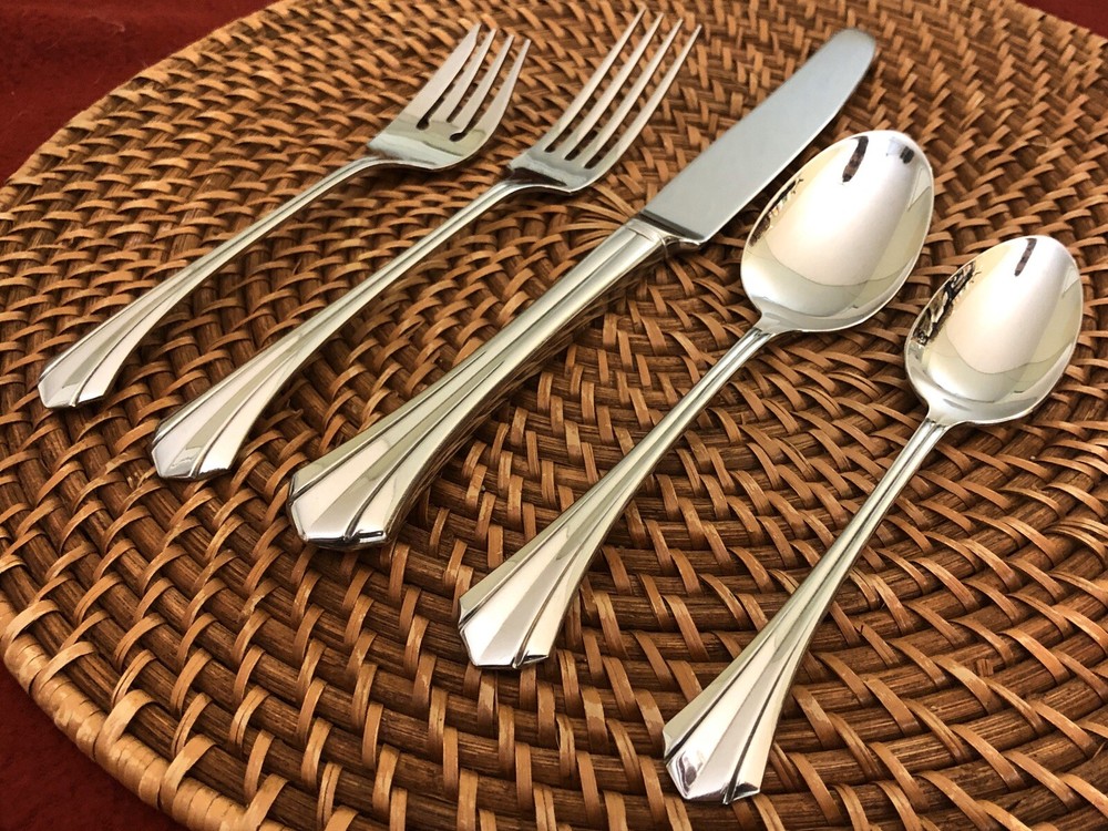 * ONEIDA - RUSHMORE - Deluxe - YOU CHOOSE - Stainless Flatware Silverware *