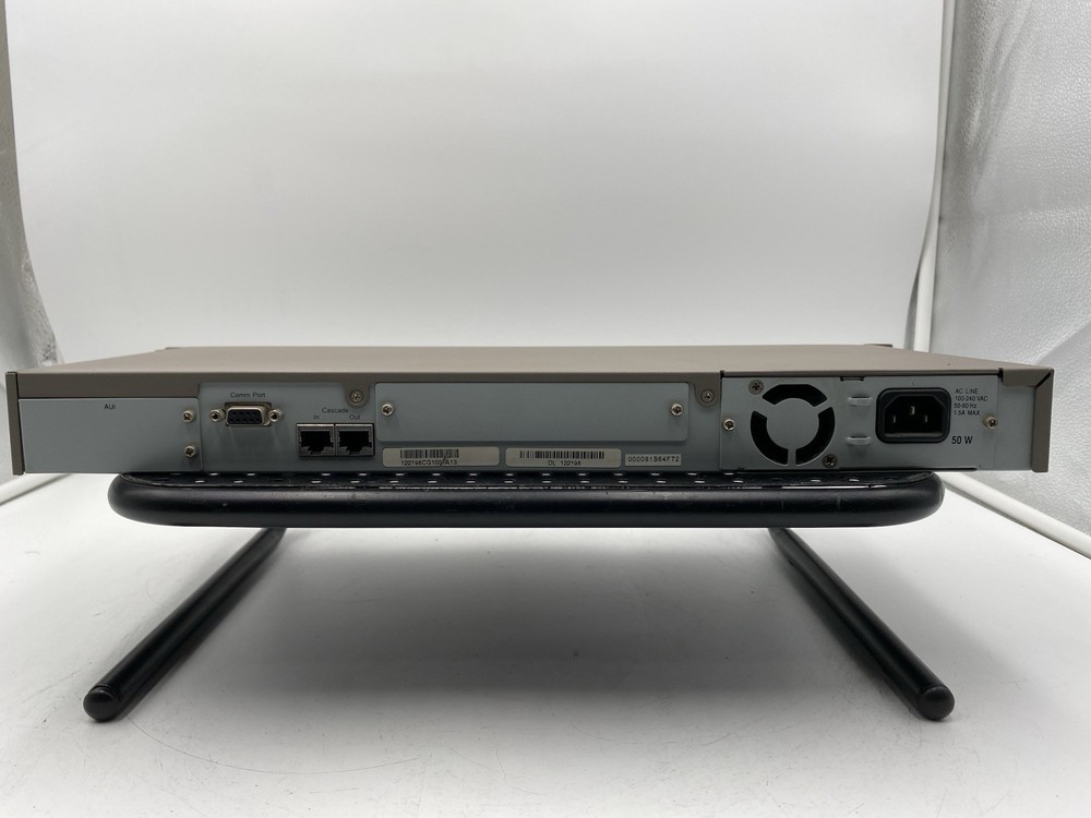 Bay Networks Baystack 152 12-Port 10Base-T Hub