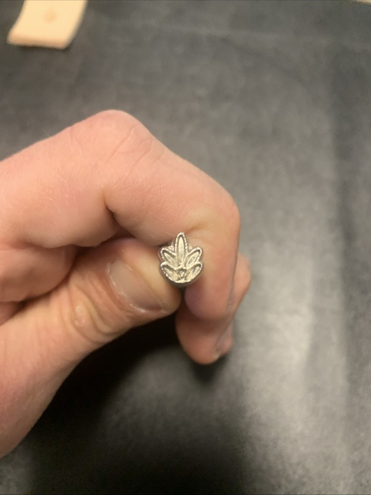 Leaves Leather stamp