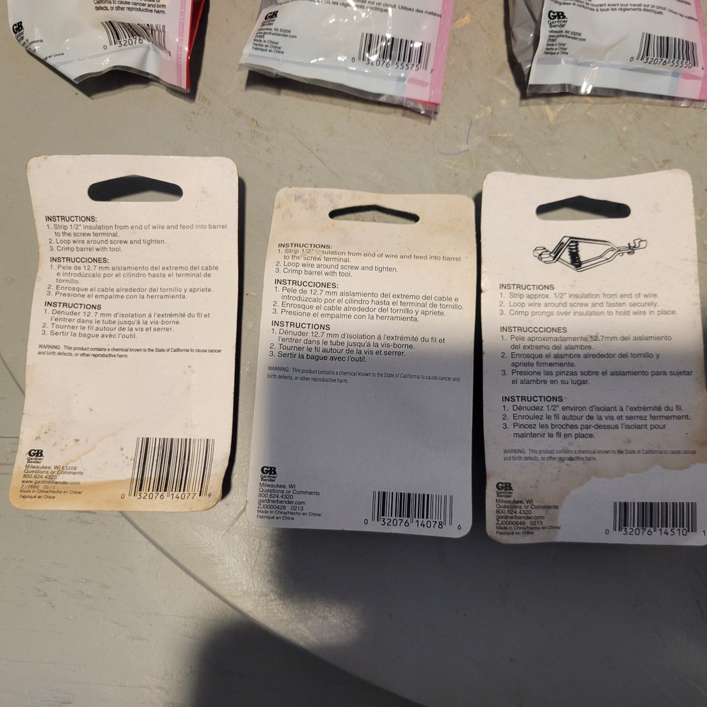 Variety Value Pack (18) Gardner Bender Cable Clamps, Cable Clips and Staples
