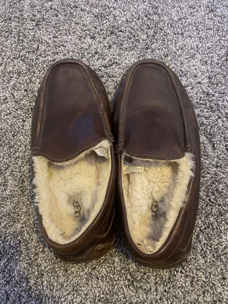 UGG Australia’s Size:10 ￼