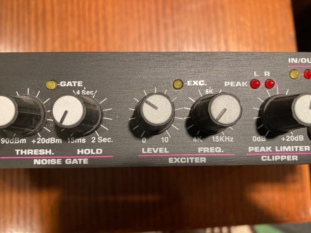 ART MDC 2001 Stereo Master Dynamics Controller