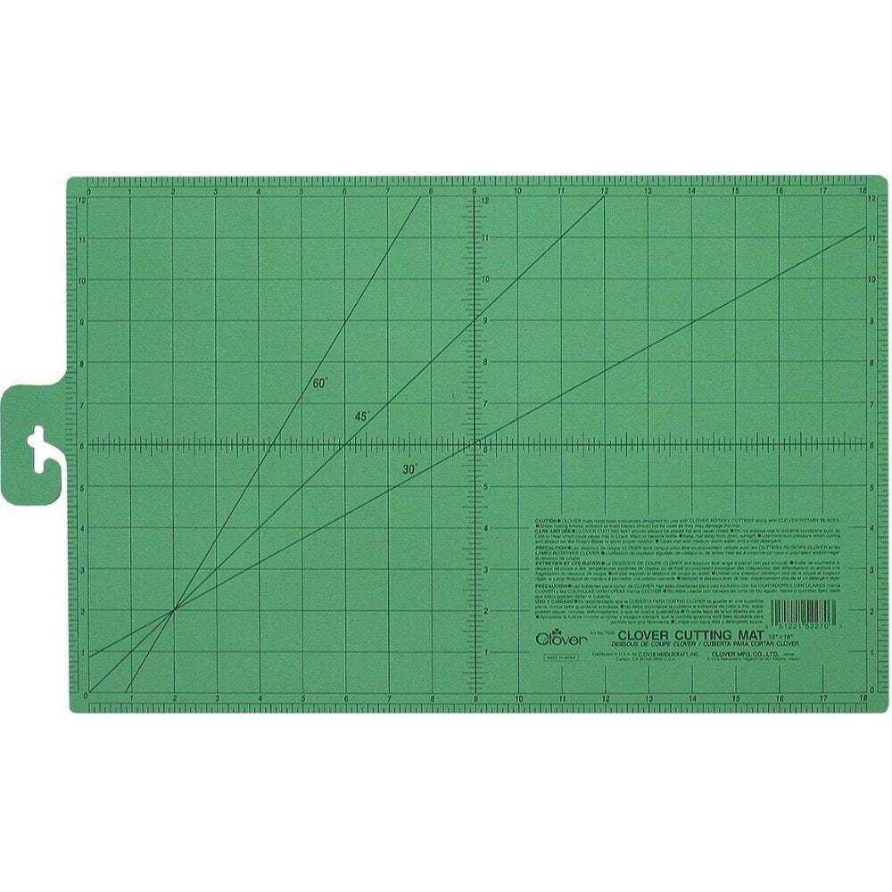 Cutting Mat, Clover (12" x 18")