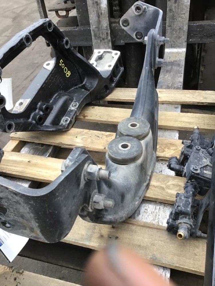 Replaces 2017 KENWORTH T680 FRONT ENGINE MOUNT ,  OR