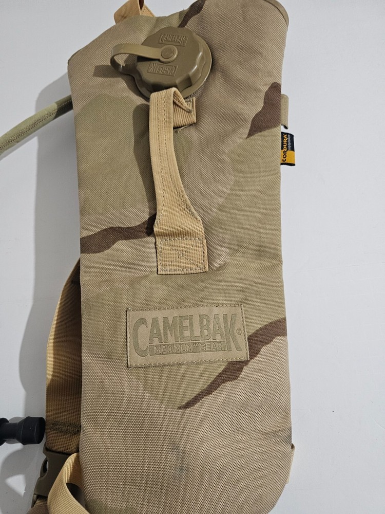 Camelbak Maximum Gear Desert Camo Mil Spec Thermobak Hydration Pack 70oz Bladder
